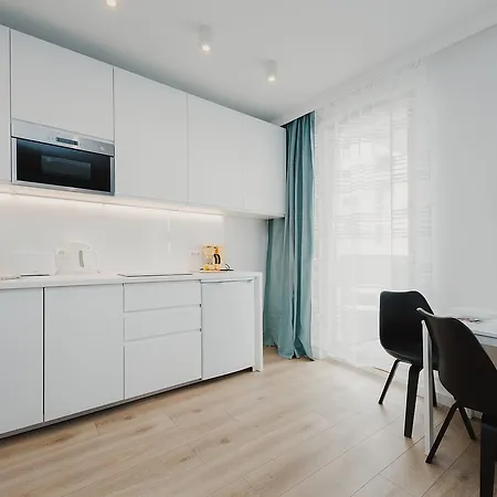 Shortstaypoland Kasprzaka アパート *